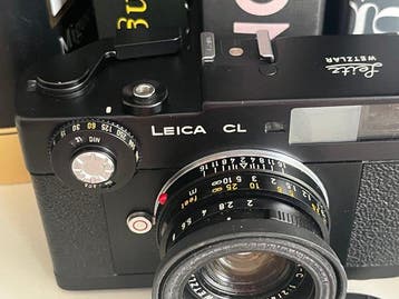 Leica CL + Summicron-C 1:2/40mm Appareil photo argentique