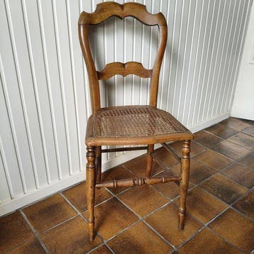 Bijzetstoel - Walnoot - Charmante damesstoel uit 1830, Antiek en Kunst
