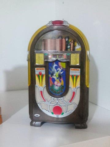 Wurlitzer - Victory - 850 Jukebox
