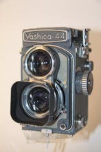 Yashica 44 Appareil photo reflex bi-objectif (TLR)
