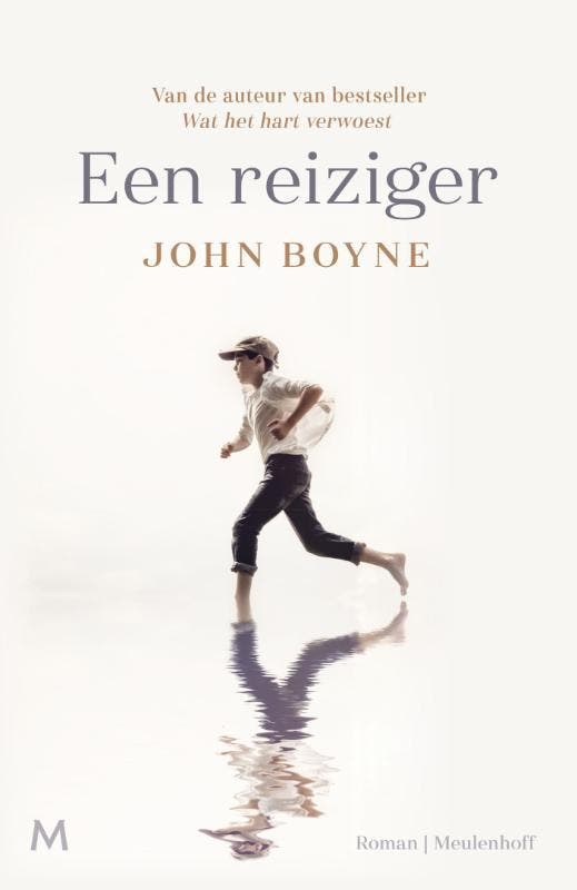 Een reiziger 9789029094221 John Boyne, Boeken, Romans, Gelezen, Verzenden