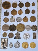 Italië. vari anni (Zonder minimumprijs)