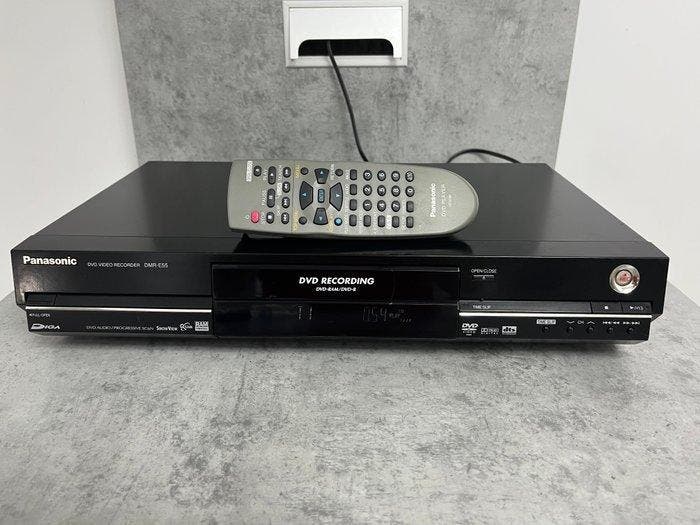 Panasonic DMR-E55EG DVD-speler, Verzamelen, Foto-apparatuur en Filmapparatuur