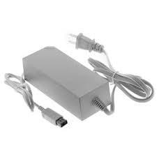 Voeding 230 volt Adapter (Nintendo Wii used accessoire), Games en Spelcomputers, Games | Nintendo Wii U, Ophalen of Verzenden