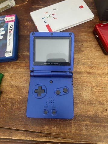 Nintendo - Gameboy Advance SP - Game Boy Advance SP -