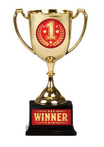 Trofee Winner, Verzenden