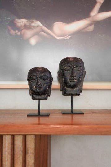 Beeld, NO RESERVE PRICE - Javanese Buddha Head with stand -