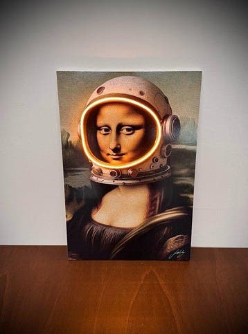 LEDMansion - Gioconda Astronaut Led Wall Art