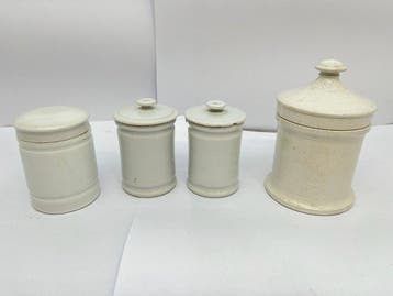 Pot de pharmacie (4) - Porcelaine - fin du XIXe siècle