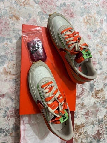 Nike - Nike x Sacai - Sneakers - Maat: EU 41, Nieuw
