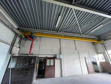 Demag enkelligger bovenloopkraan ± 12.300mm x 1t 001668U, Ophalen, Gebruikt