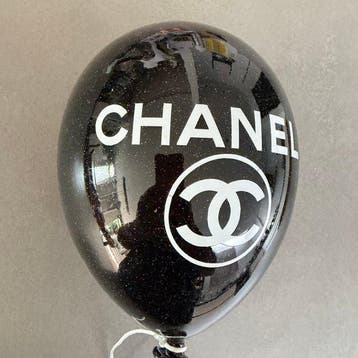 MVR (XX) - Chanel Ceramic Balloon Black / White