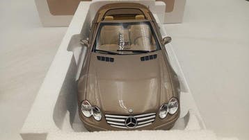 Norev 1:18 - Modelauto - Mercedes-Benz SL500 2003 Type R230, Nieuw