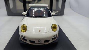 GT Spirit 1:18 - Modelauto - Porsche 997 LB-Works Turbo -