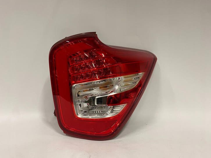 SsangYong TIVOLI XLV 16-21 rechter achterlicht LED, Autos : Pièces & Accessoires, Éclairage, Envoi