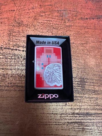 Zippo - Aansteker - IJzer (gegoten/gesmeed), Nieuw