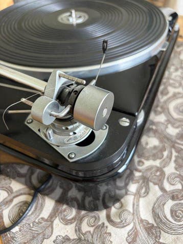 Thorens - TD 124 Platenspeler, Nieuw