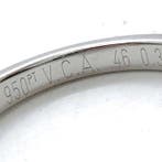 Van Cleef & Arpels - Ring Platina - 0.31ct. tw.