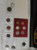 Italië, Vaticaan, San Marino. Collection of coins incl., Postzegels en Munten