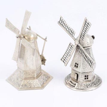 J. Niekerk. Molens. - Beeldje (2) - .835 zilver