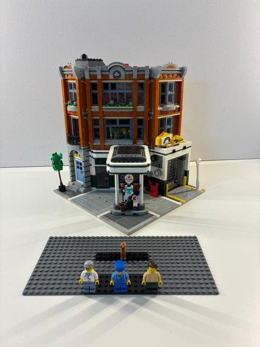 Lego Set - 10264 - Creator Expert - CORNER GARAGE, Kinderen en Baby's, Speelgoed | Duplo en Lego