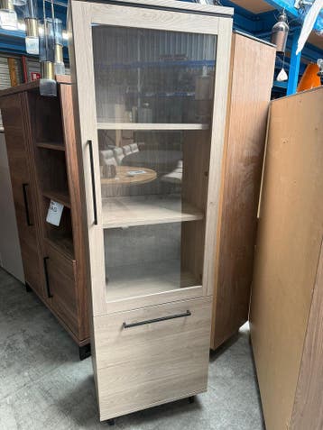 Bendigo vitrine, grey oak, Maison & Meubles