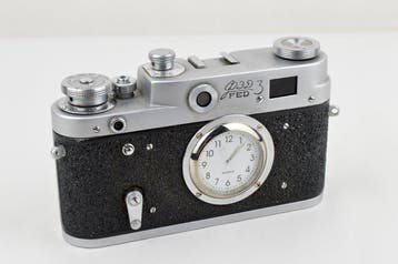 Horloges de table/bureau - Vintage Clock FED Camera Body -