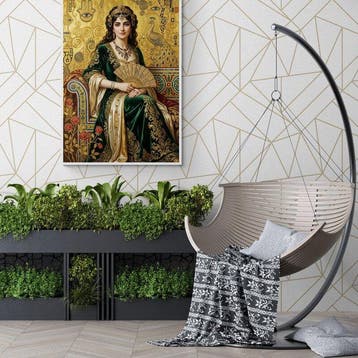 CREATIVE_HUB - Green Lady of a Thousand and One Golden