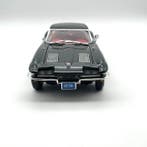 Ertl 1:18 - Modelauto - Chevrolet Corvette C2 - (1963–1967)
