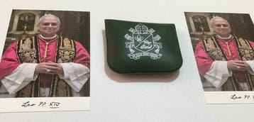 Paus Leone XIV - Rozenkrans bij de audiëntie - Gezegend en