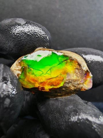 33cts Crystal Opal Specimen Cabochon- 6.63 g