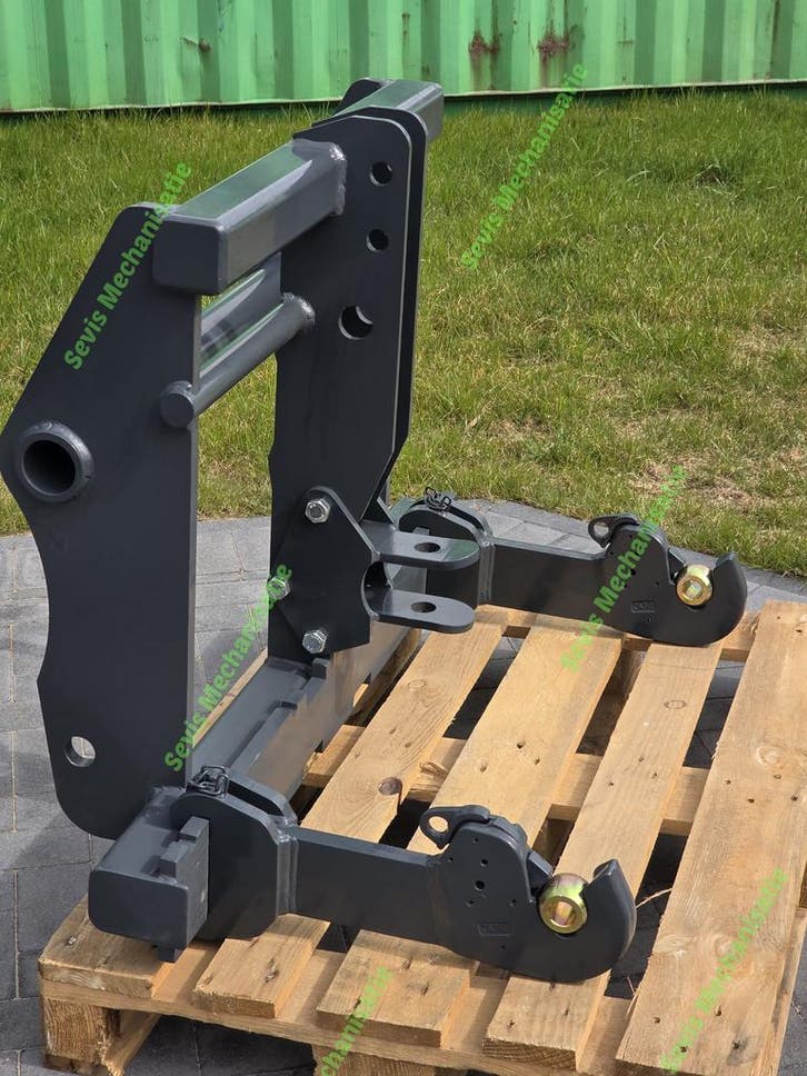 Driepunt Adapter 3 Punt Manitou Giant Weidemann Bobcat, Articles professionnels, Agriculture | Outils