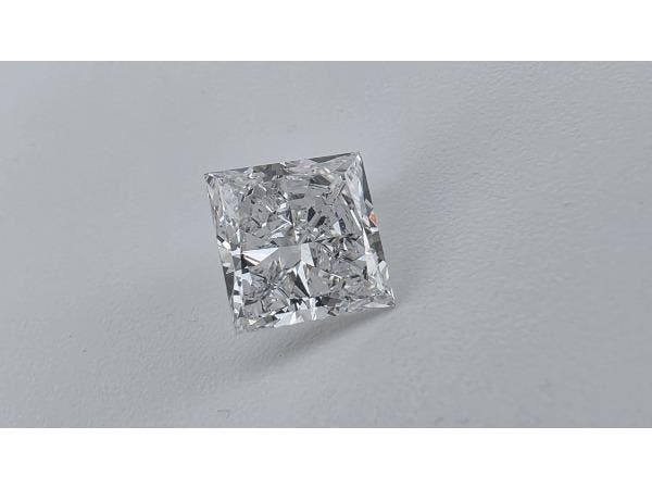 Veiling - Diamant princess 2.40 crt ( IGI gecertificeerd ), Bijoux, Sacs & Beauté, Pierres précieuses