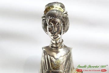 Camilletti Argenterie - sculptuur, Geisha giapponese - 29 cm, Antiek en Kunst