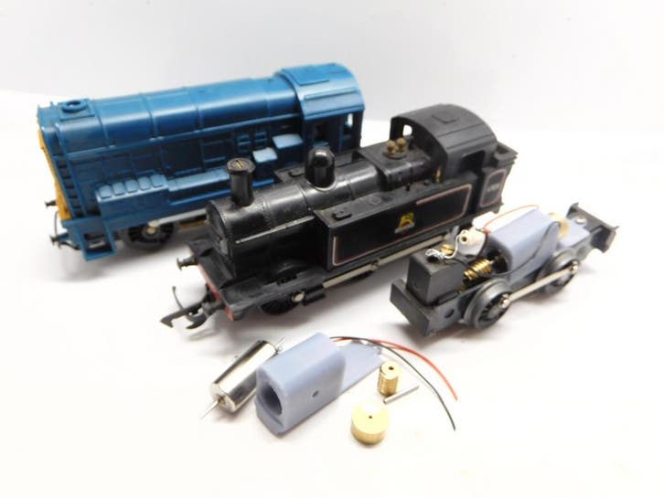 micromotor 0T010C ombouwset Hornby Class 0F, class 2MT,, Hobby en Vrije tijd, Modeltreinen | N-Spoor, Gelijkstroom, Overige typen