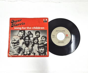 Oscar Harris – Song For The Children / Teach Me How To Rock, Verzenden
