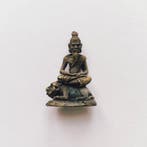 Oud-Indochinese Brons XS Zittend Wij op Hurkende Tijger