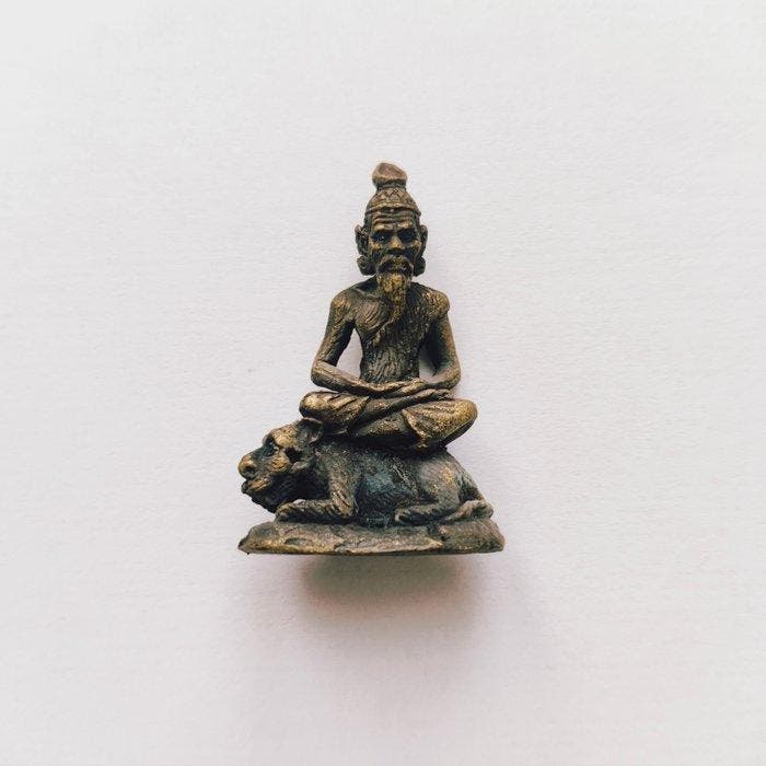 Oud-Indochinese Brons XS Zittend Wij op Hurkende Tijger, Antiquités & Art, Antiquités | Autres Antiquités