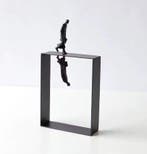 sculptuur, The Walking Man Reflect - 29 cm - Metaal