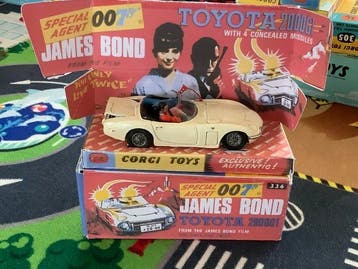 Corgi 1:43 - Voiture miniature, Nieuw