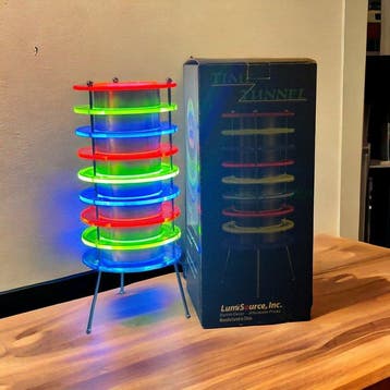 Tafellamp - Plastic - Lampada time tunnel