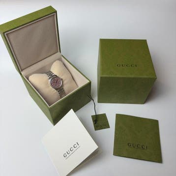 Gucci - G-Timeless - Diamonds - Sans prix de réserve -, Handtassen en Accessoires, Horloges | Heren, Nieuw