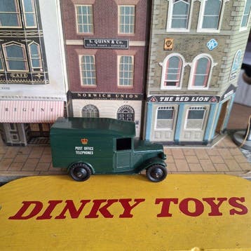 Dinky Toys 1:43 - Modelauto - Dinky Toys - Post / Telefoon, Nieuw