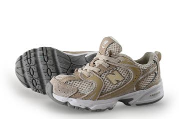 New Balance Sneakers Meisjes in maat 25 Beige, Kinderen en Baby's, Kinderkleding | Schoenen en Sokken, Verzenden, Jongen of Meisje