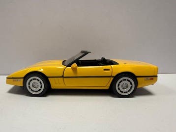 Franklin Mint 1:24 - Modelauto - Chevrolet Corvette C4