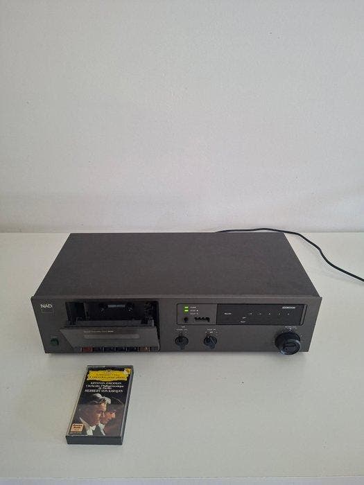 NAD - 6220 Cassetterecorder-speler, Audio, Tv en Foto, Radio's