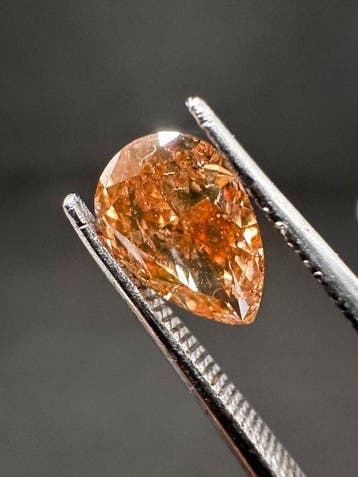 1 pcs Diamant (Couleur naturelle) - 0.67 ct - Poire - Fancy, Nieuw