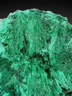 malachiet Mineralencollectie - Hoogte: 9.2 cm - Breedte: 5.5