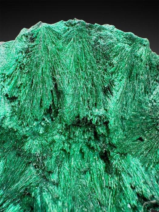 malachiet Mineralencollectie - Hoogte: 9.2 cm - Breedte: 5.5, Verzamelen, Mineralen en Fossielen