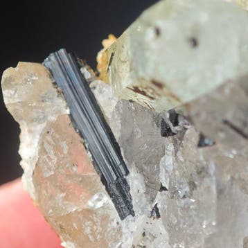 TOP aquamarijn kristal in glasklare kwaliteit op